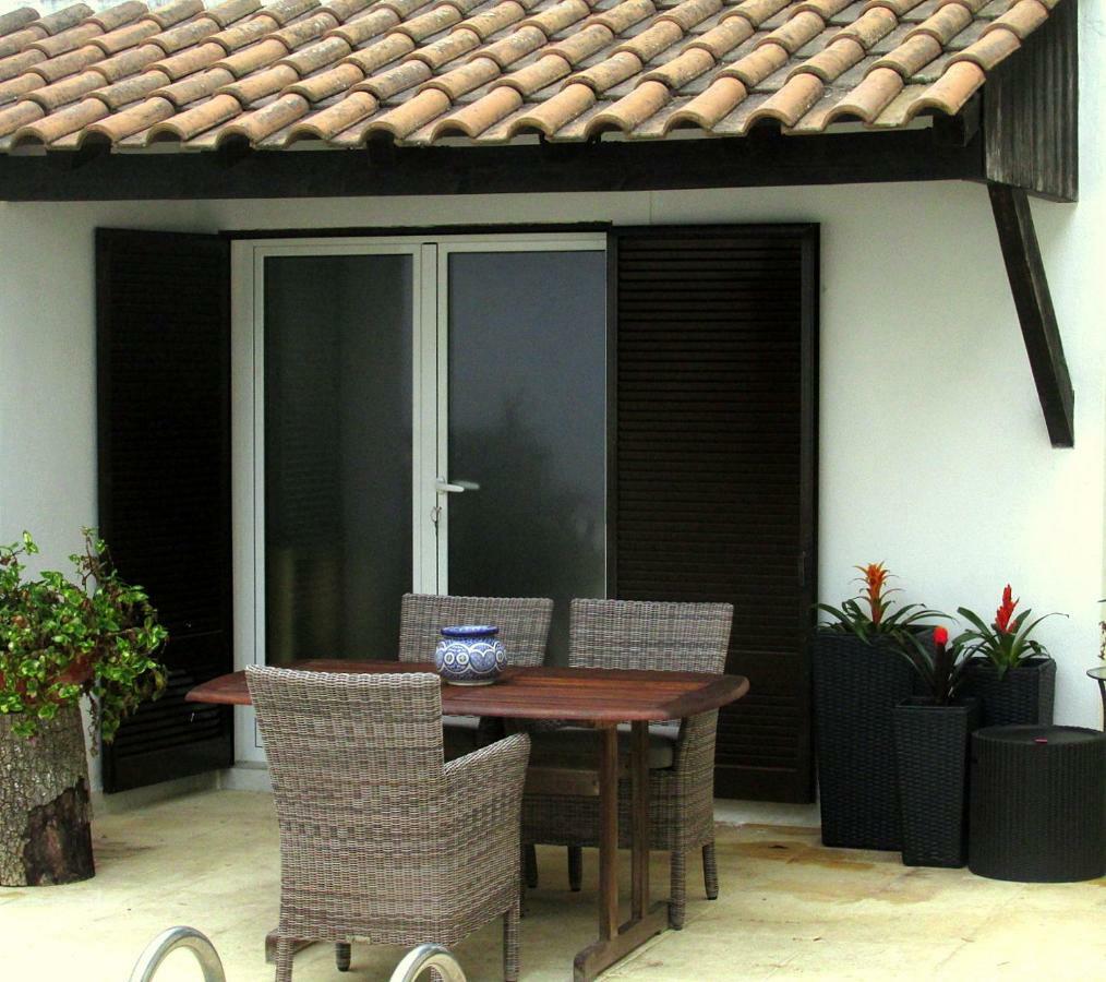 Go Pt - Private Challet With Swimming Pool And Garden Пареде Екстериор снимка